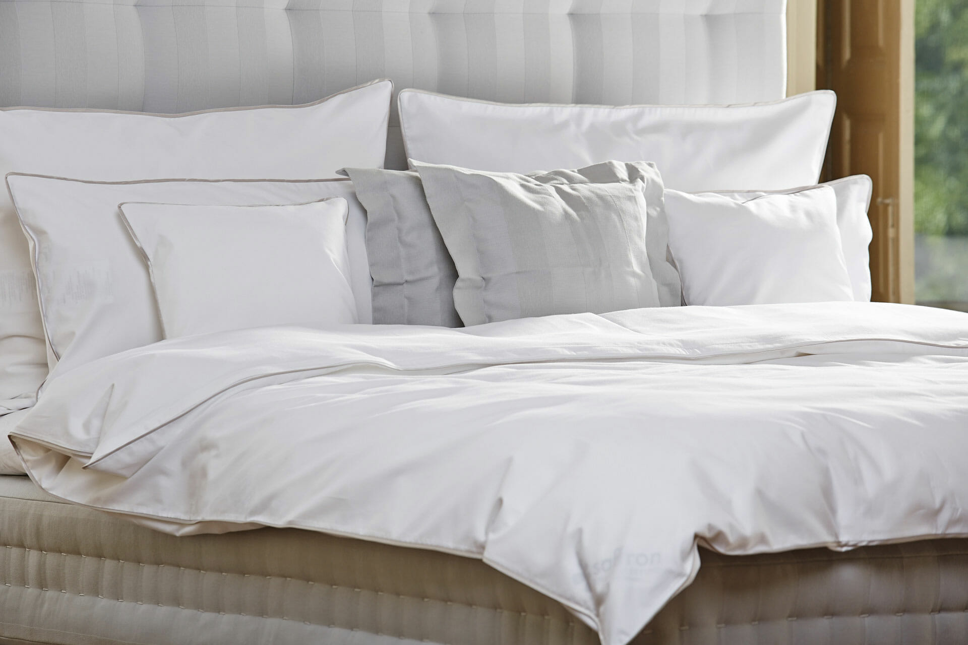 Saffron beds - Duvets and pillows